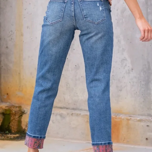 NWT Judy Blue Jeans with Paisley cuff 7/28 - Picture 3 of 6